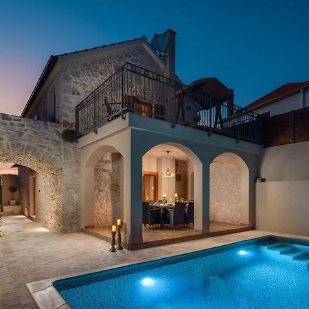 Villa Kameni Dvori 스베티필립아이자코브 외부 사진