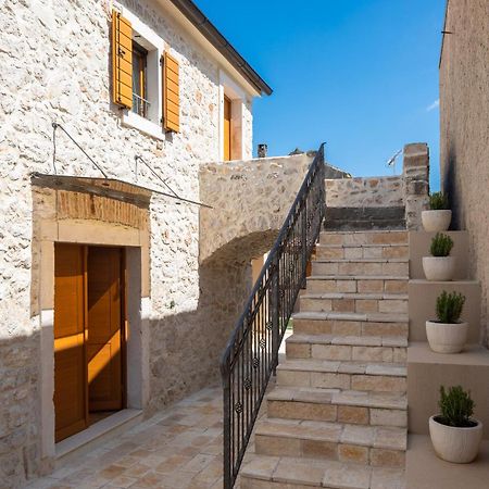 Villa Kameni Dvori 스베티필립아이자코브 외부 사진